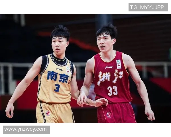 广州羽毛球队在锦标赛积分榜上以69分稳居第一名展现强劲实力